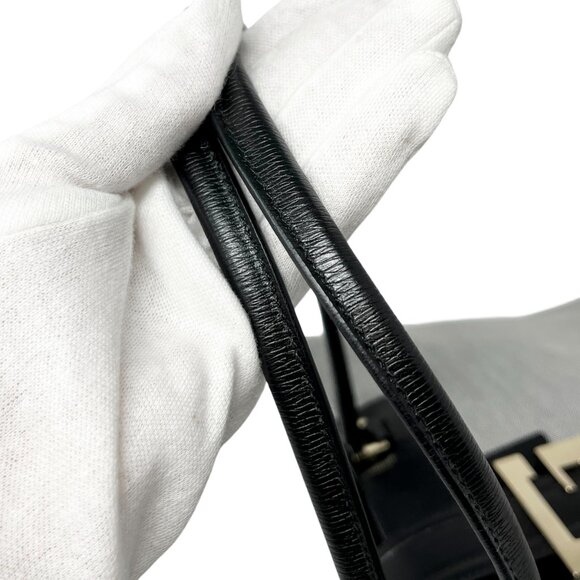 GUCCI Vintage G Square Logo Shoulder Bag Gray Black Cotton Leather [103945] - Picture 11 of 12